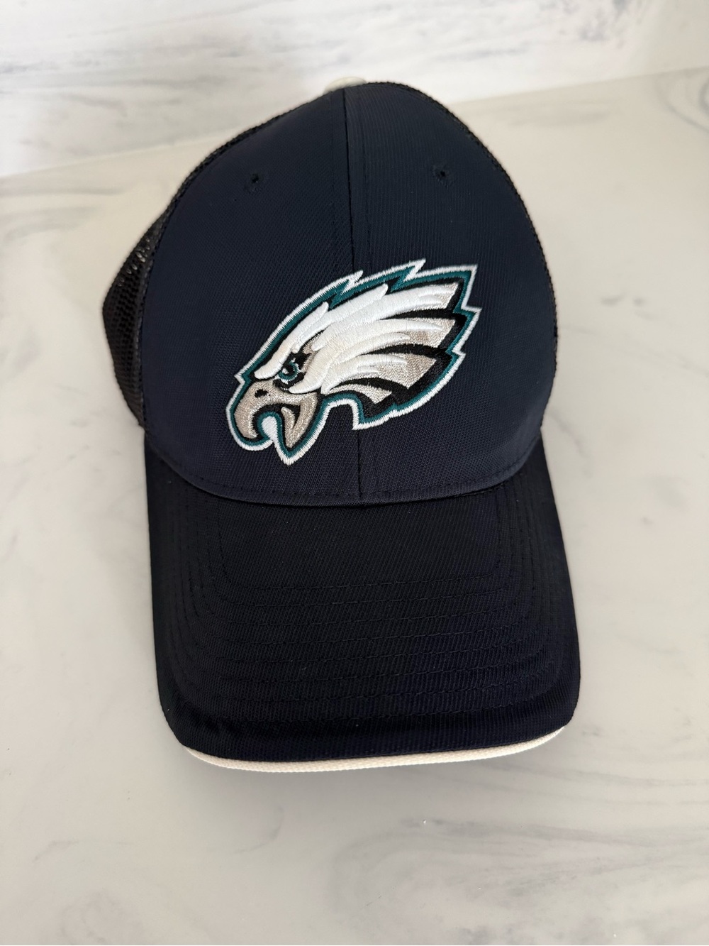 Reebok Philadelphia Eagles Flex-fit Hat.